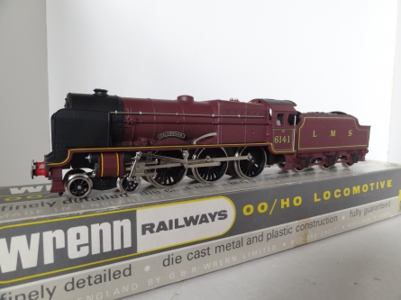 Wrenn W2260/A "Caledonian" Royal Scot Class - LMS Maroon - RARE