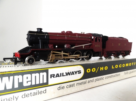 Wrenn W2272 2-8-0 8F Locomotive-LMS Maroon- 1991 Issue - Rare