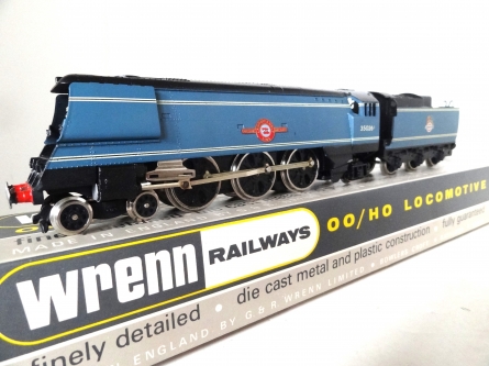 Wrenn W2267 "Lamport & Holt" M/N Class Locomotive - BR Blue - 1989 Issue