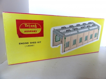 Hornby Dublo 5005 Engine Shed - 2 Road - Complete 