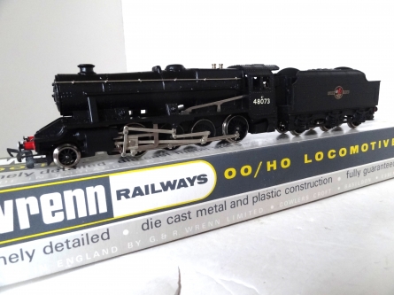 Wrenn W2224 " BR Black 8F" Locomotive - 48073 - 1987 Issue