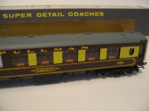 Wrenn W6000  No 77 Pullman Brk Coach - Brown/Cream -BT 