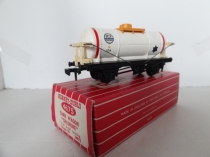 Hornby Dublo 4675 "Chlorine" Tank Wagon - White/Cream - 2/3 Rail Operation