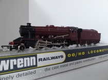 Wrenn W2272 2-8-0 8F Locomotive-LMS Maroon- Rare
