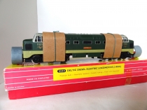 Hornby Dublo 2234 "Crepello" Deltic Diesel Electric Locomotive - BR Green - 2 Rail 