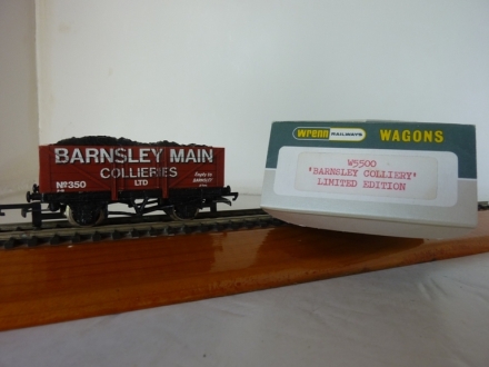 Wrenn Limited Edition or Non or What! - Barnsley Main Wagon?