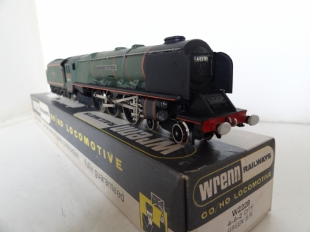 Wrenn W2228 City of Birmingham City Class Locomotive - BR Green